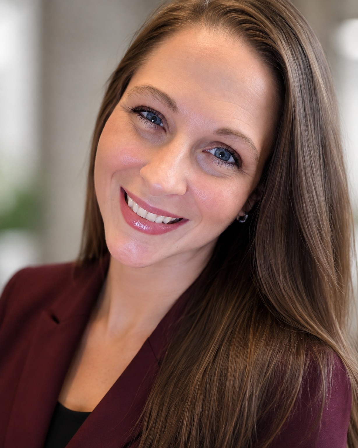 Professional headshot of Gloria Shearer
